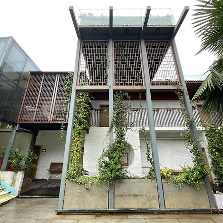 Once Artistic Inn Luoyang 洛陽 エクステリア 写真