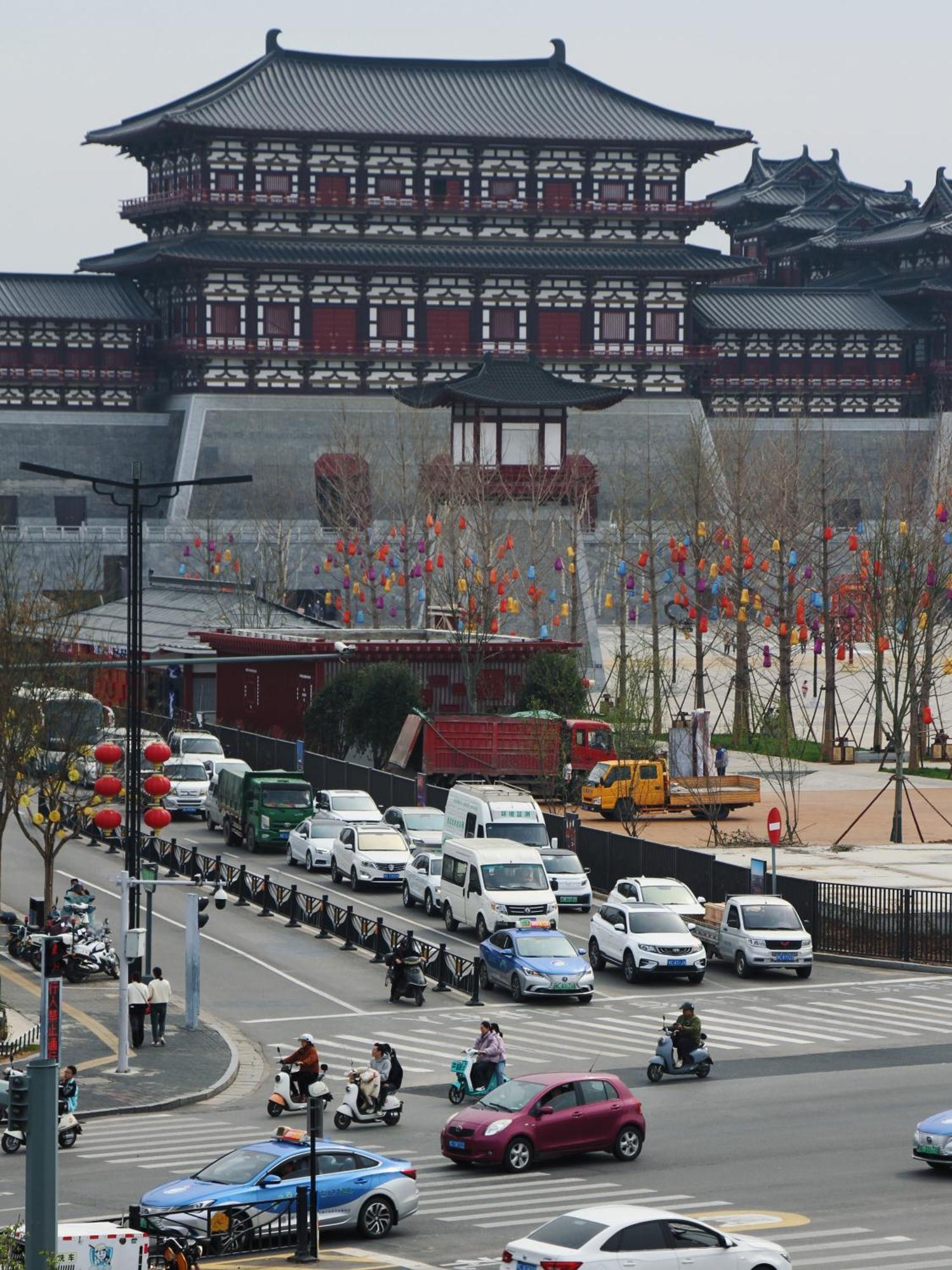 Once Artistic Inn Luoyang 洛陽 エクステリア 写真