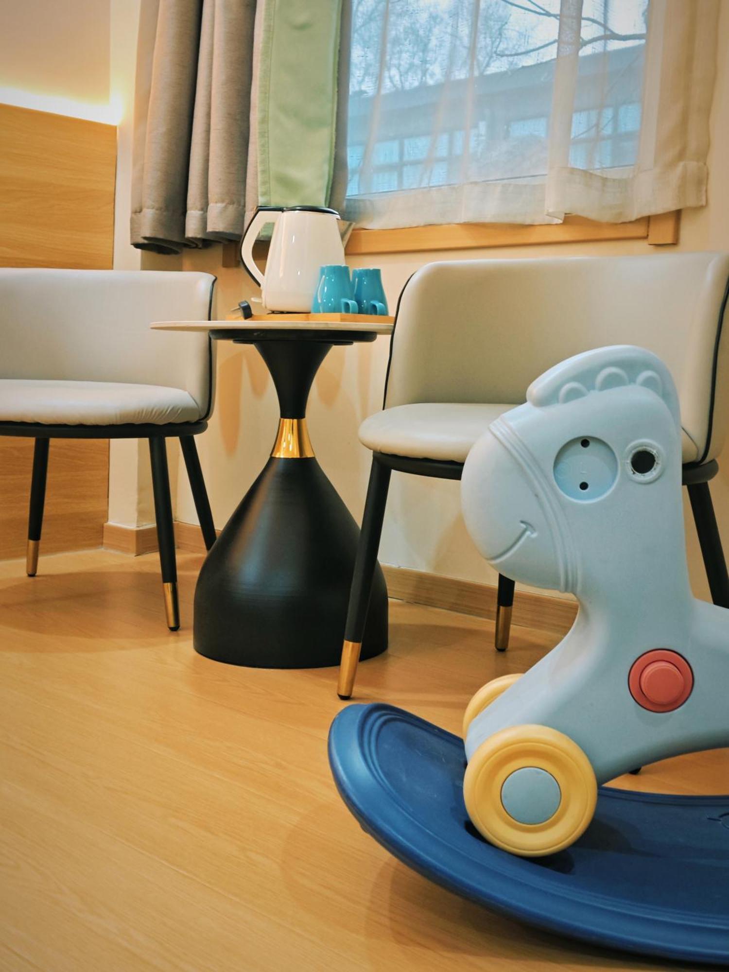 Once Artistic Inn Luoyang 洛陽 エクステリア 写真