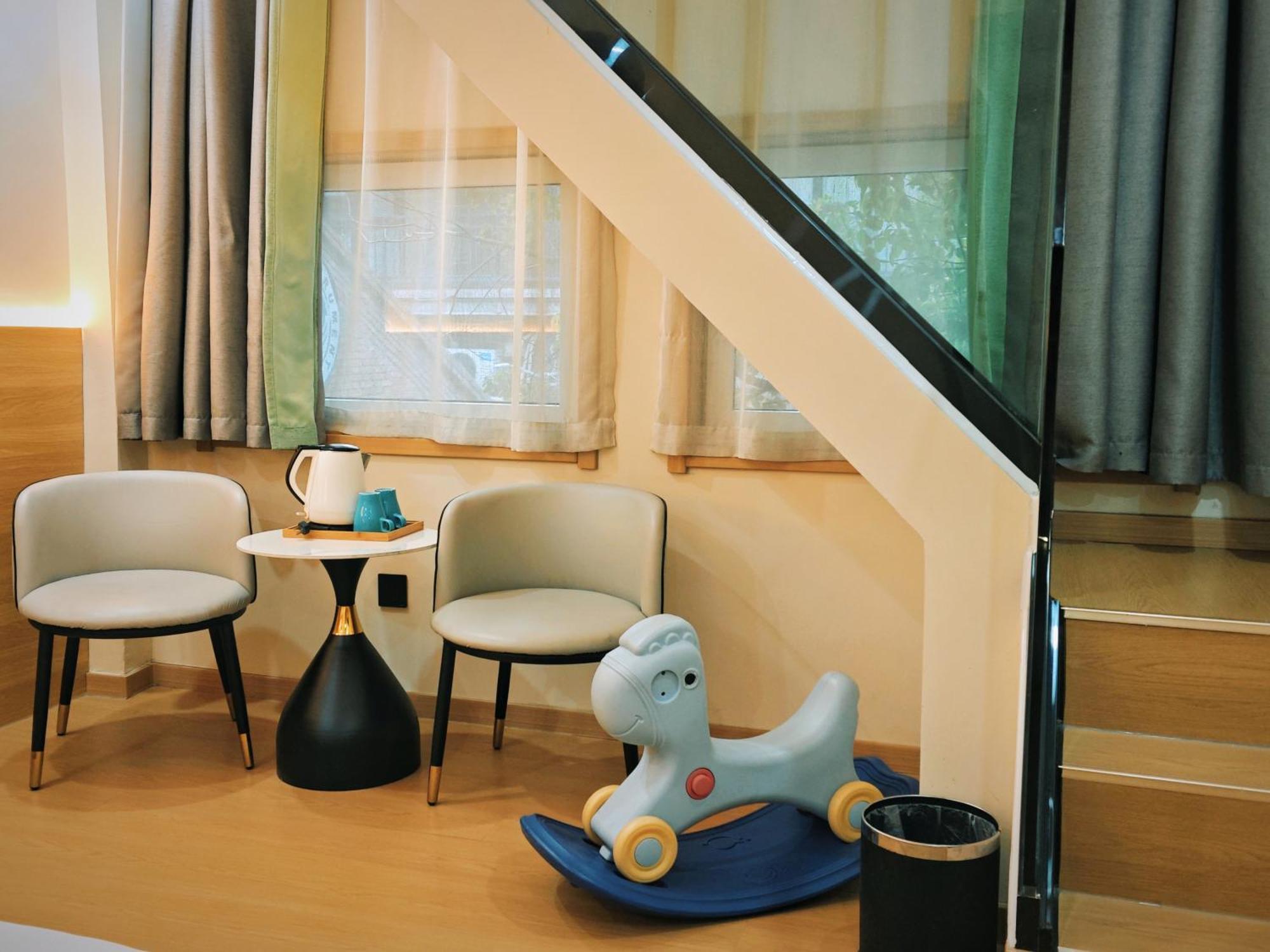Once Artistic Inn Luoyang 洛陽 エクステリア 写真